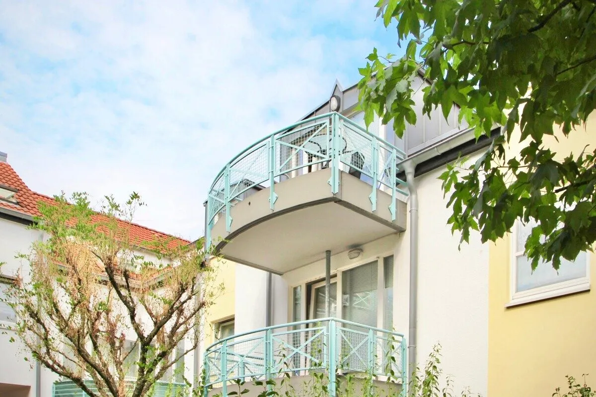 Immobilienangebot - Köln - Alle - Schöne Wohnung mit Balkon und Tiefgaragenstellplatz!