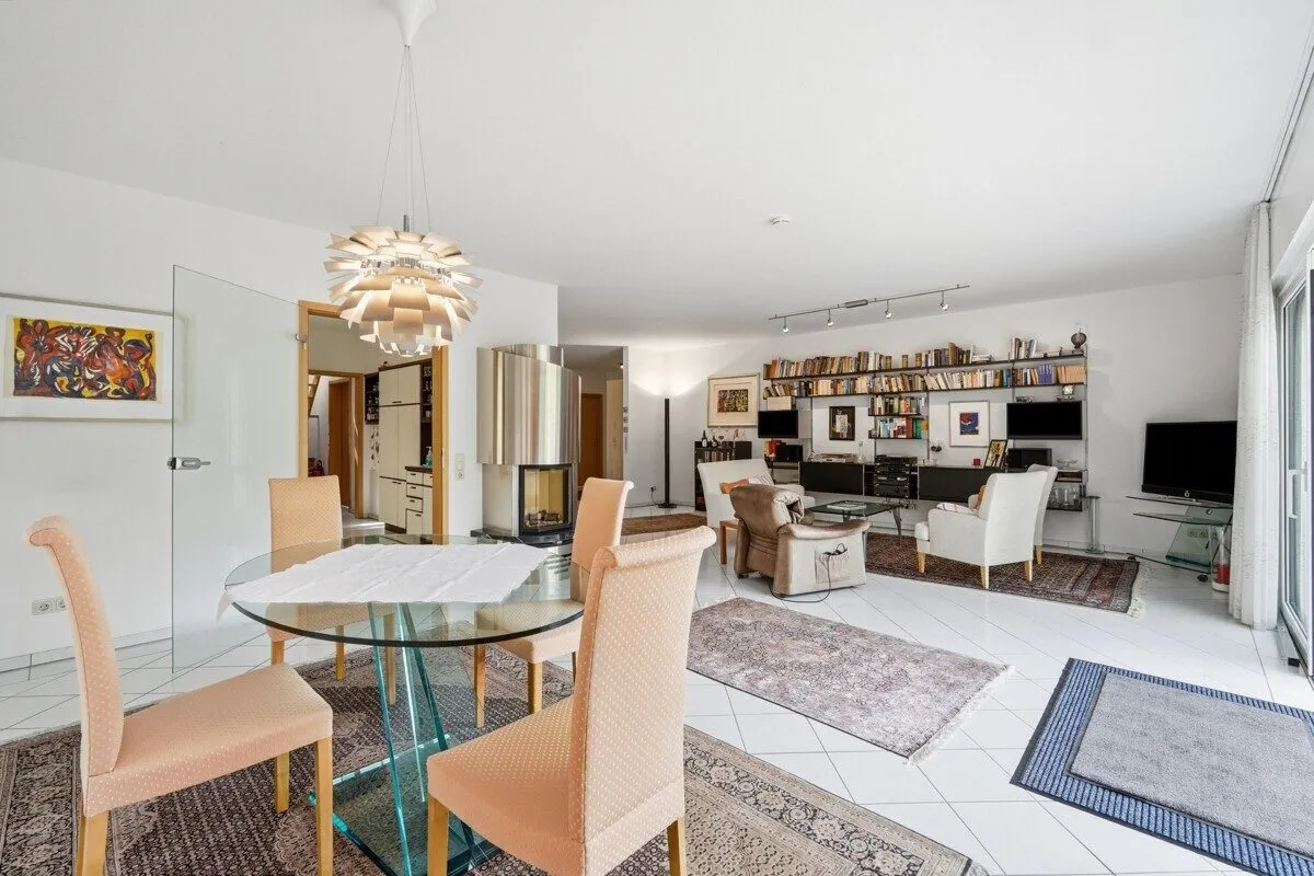 Immobilienangebot - Bedburg - Alle - Freistehendes Einfamilienhaus mit großem Grundstück!