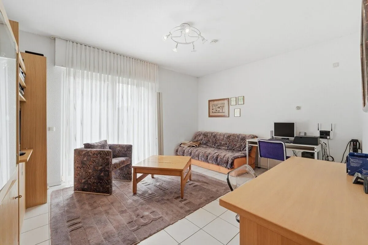Immobilienangebot - Bedburg - Alle - Freistehendes Einfamilienhaus mit großem Grundstück!