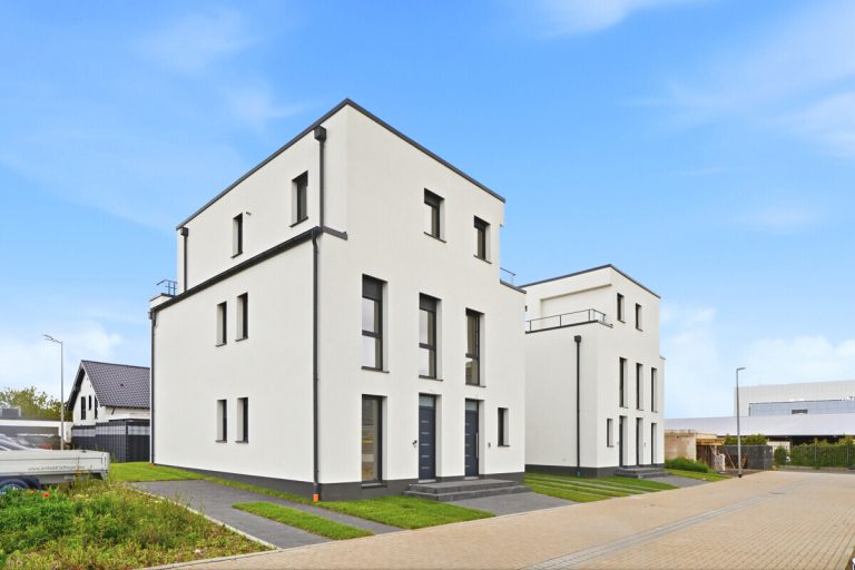 Immobilienangebot - Elsdorf - Alle - Neubau Zweifamilienhaus mit Garage und Stellplatz!