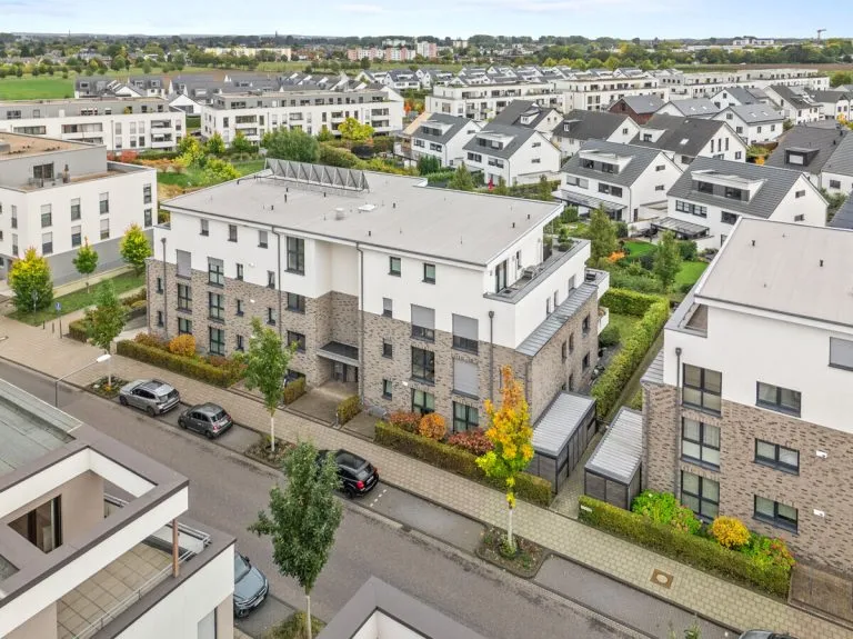 Immobilienangebot - Köln - Alle - Gartenwohnung mit Küche und Tiefgaragenstellplatz!