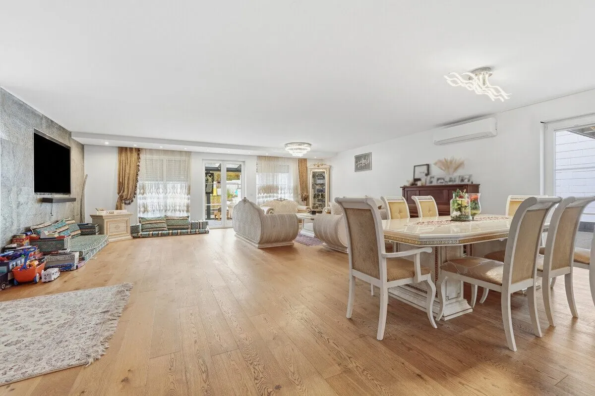 Immobilienangebot - Köln - Alle - Modernes Einfamilienhaus im Kölner - Hahnwald!