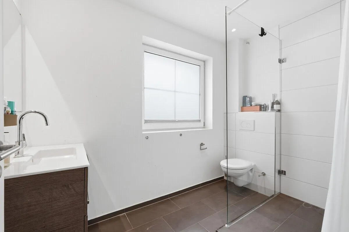 Immobilienangebot - Köln - Alle - Modernes Einfamilienhaus im Kölner - Hahnwald!