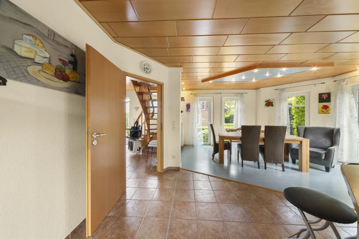Immobilienangebot - Westoverledingen - Alle - Einfamilienhaus mit Sonnengrundstück!