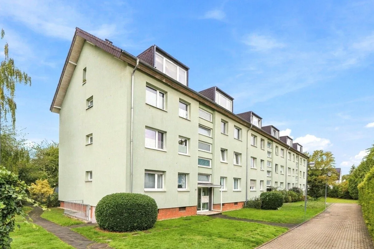 Immobilienangebot - Köln - Alle - Freie Eigentumswohnung mit Balkon und Stellplatz!