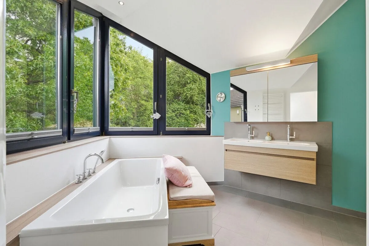 Immobilienangebot - Köln - Alle - Köln - Hahnwald! Einfamilienhaus mit Traumgrundstück!