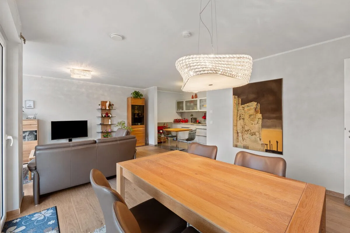 Immobilienangebot - Köln - Alle - Gartenwohnung mit Küche und Tiefgaragenstellplatz!